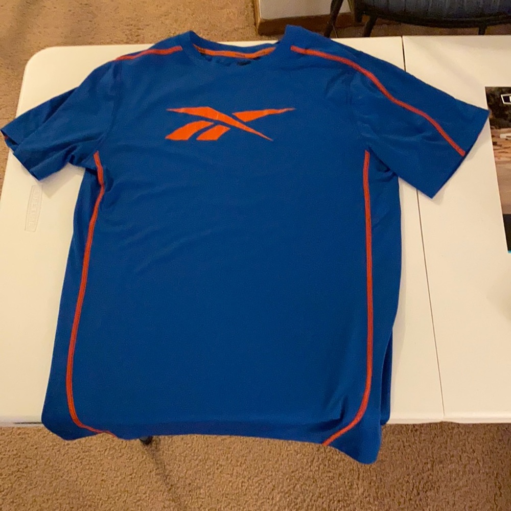 Women’s athletic Tee shirt